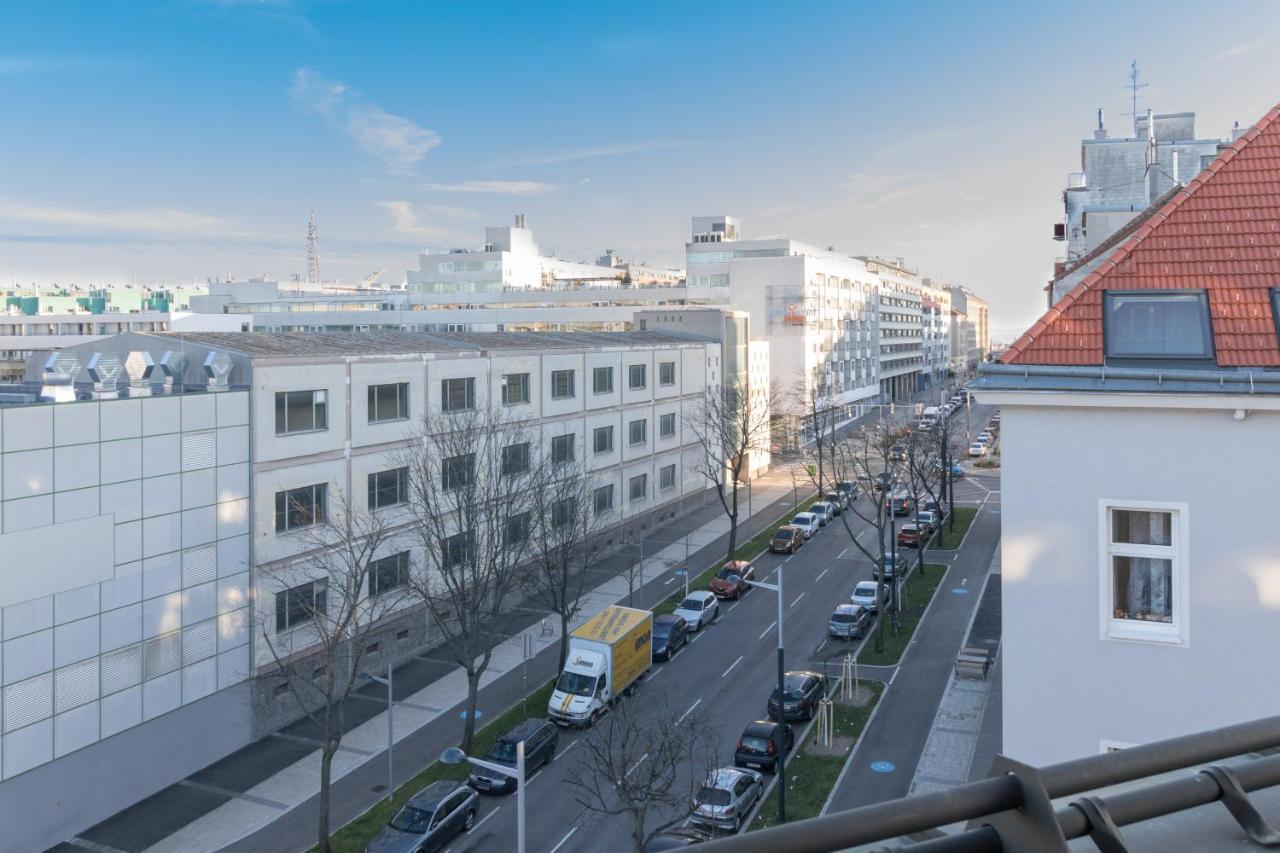 Yeshello Central Station Wiedeń Zewnętrze zdjęcie