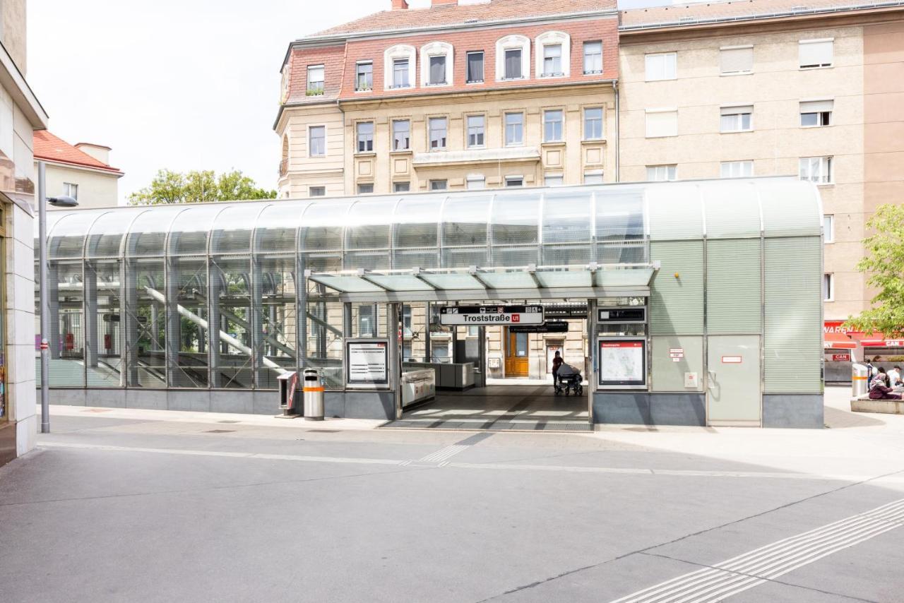 Yeshello Central Station Wiedeń Zewnętrze zdjęcie